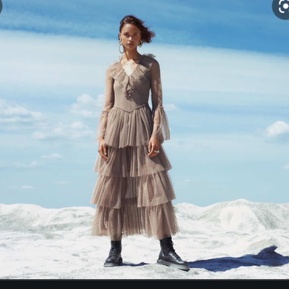 Sandra Mansour x H&M Romantic Tulle Dress